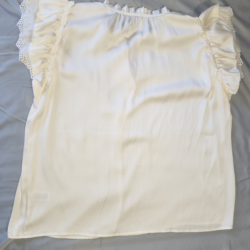 Elie Tahari Women's Cream Ruffle Sleeve Tie-Neck Top - Picture 5 of 7